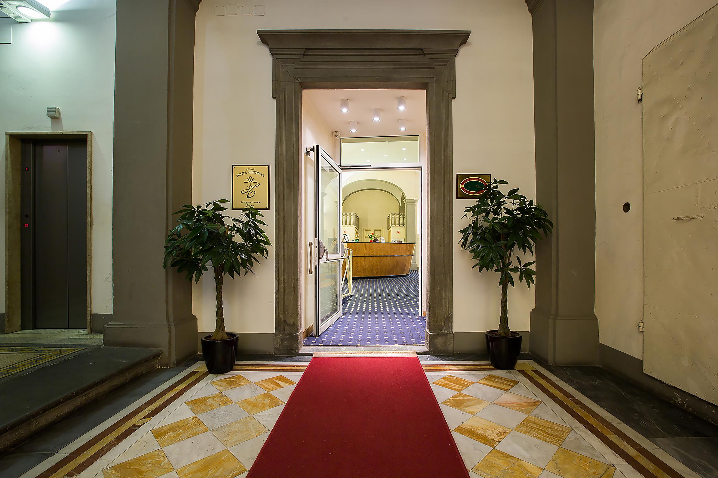 ルレ ホテル チェントラーレ レジデンツァ デポカ フィレンツェ エクステリア 写真